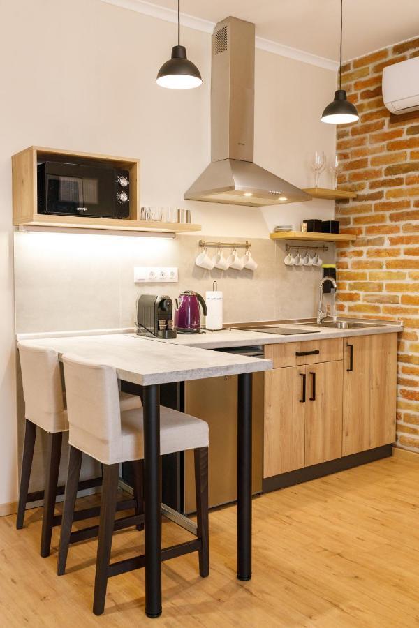 Anova Apartman Gyula Luaran gambar